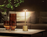 LumiÉlan – Klassische Wiederaufladbare Tischlampe mit Touch, 3 Farben & Stufenloser Dimmung-Leuchtezauber