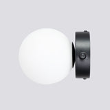 Wandlampe Yoli 1 Schwarz Minimalistische Schwarze Wandleuchte Mit Runder Glasabdeckung-Leuchtezauber