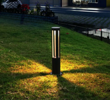 GroundGlow LED Garten-Erdspießlampe – IP65 Wasserdicht-Leuchtezauber