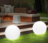 LumiGlow LED Gartenkugel – 16 Farben, Fernbedienung & Wiederaufladbar-Leuchtezauber