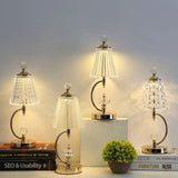 Vintage Goldene Tischlampe aus Kristall-Leuchtezauber