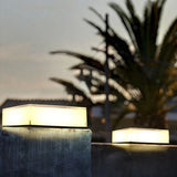 Moderne Solarlampe für den Außenbereich-Leuchtezauber