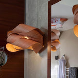 Moderne Hängelampe aus Holz für das Esszimmer-Leuchtezauber