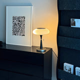 Minimalistische Matsutake Tischlampe für das Schlafzimmer-Leuchtezauber