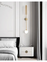 LustraVogue Aura – Moderne Luxus-Wandleuchte mit Glas-Schirm