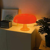 Minimalistische Tischlampe in Pilzform-Leuchtezauber