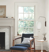 SakuraSilk – Japanische Handgewebte Seiden-Wandleuchte