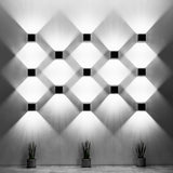 Wandleuchte Quad 1 Grau – Quadratische Wandlampe, Modernes Design-Leuchtezauber