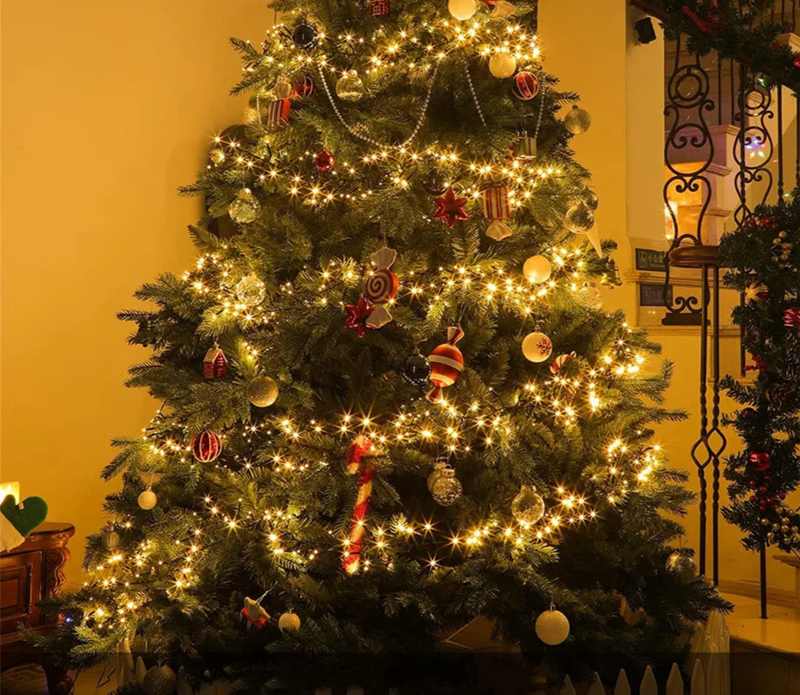 FIREFESTA – 1000/1500 LED Weihnachts-Lichterkette "Firecracker"