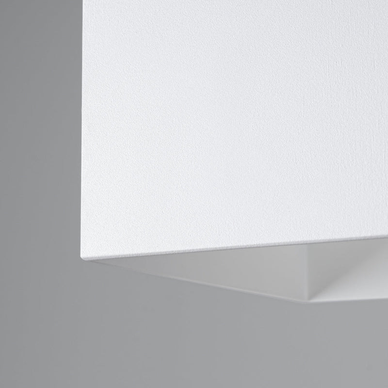 Deckenleuchte Hati Weiß Zeitlose Lampe Mit Weißem Stoffschirm Und Metallakzenten-Leuchtezauber