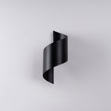 Wandleuchte Talassa Schwarz Moderne Wandleuchte Mit Abgeschrägtem Design – Elegant & Fokussiert-Leuchtezauber