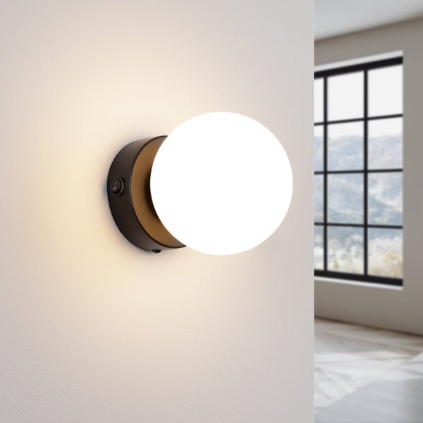 Wandlampe Yoli 1 Schwarz Minimalistische Schwarze Wandleuchte Mit Runder Glasabdeckung-Leuchtezauber