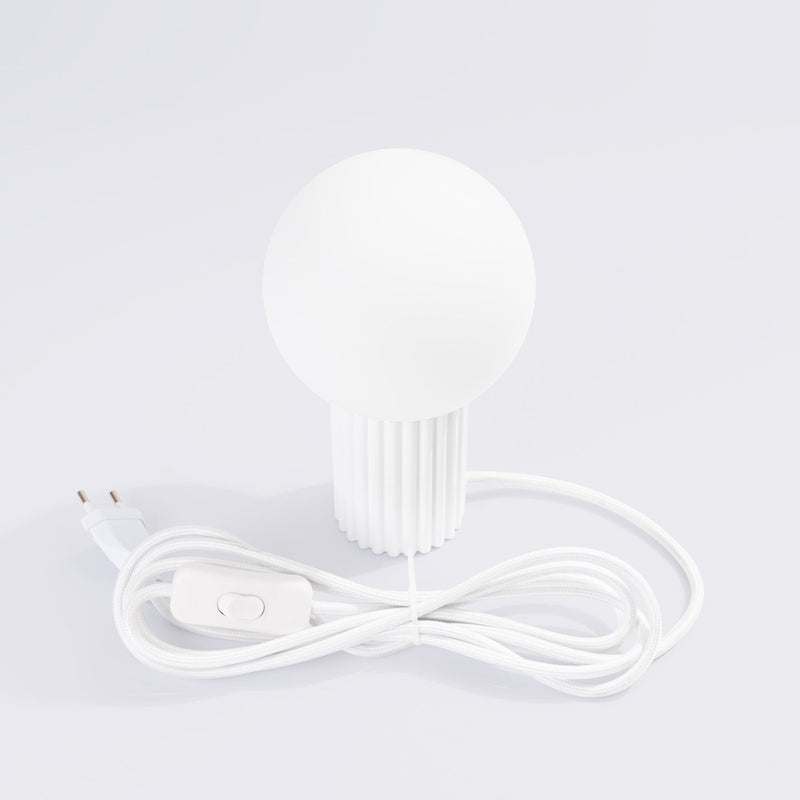 Tischlampe Halo Weiß – Runde Leuchte Mit Weißem Schirm, Modern-Leuchtezauber