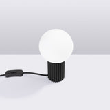 Tischlampe Halo Schwarz – Minimalistische Tischleuchte Mit Stoffschirm-Leuchtezauber