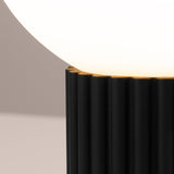 Tischlampe Halo Schwarz – Minimalistische Tischleuchte Mit Stoffschirm-Leuchtezauber