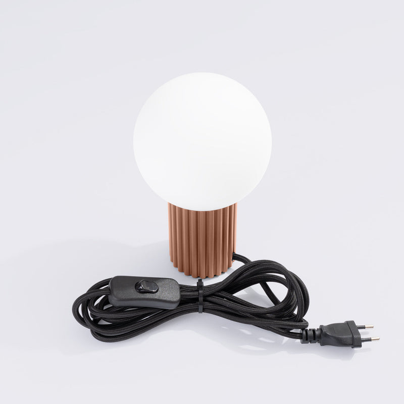 Tischlampe Halo Mokka – Runde Tischlampe In Mokka Mit Textilschirm-Leuchtezauber