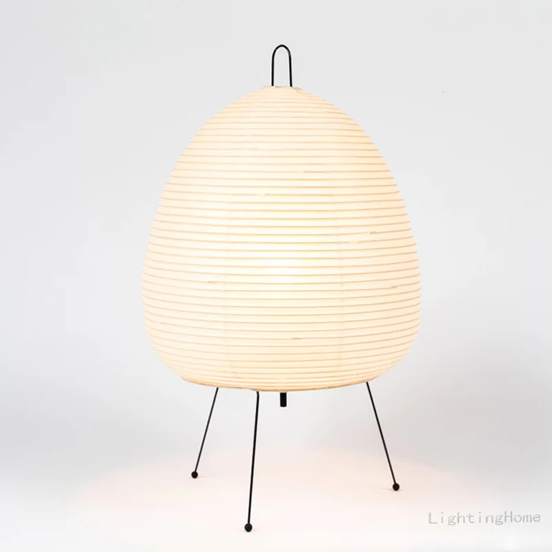 Japanische Lampe aus Reispapier-Leuchtezauber