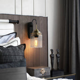 Vintage Wandlampe mit geripptem Glasschirm-Leuchtezauber