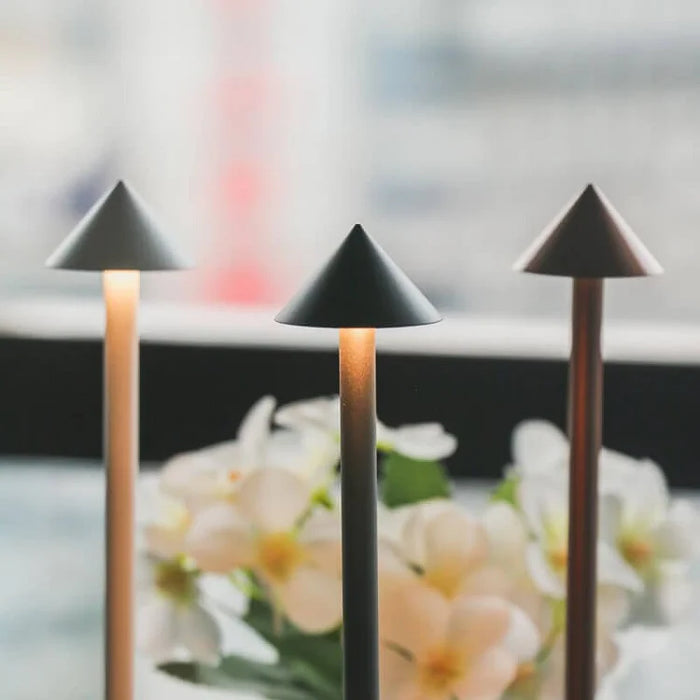 LED Minimalistische Kabellose Tischlampe-Leuchtezauber