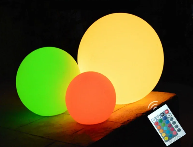 LumiGlow LED Gartenkugel – 16 Farben, Fernbedienung & Wiederaufladbar-Leuchtezauber