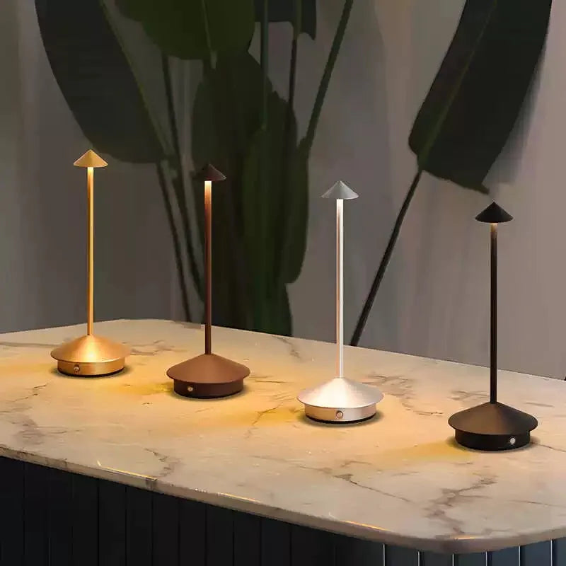 LumaTouch – Wiederaufladbare LED-Tischlampe mit Stufenloser Dimmung-Leuchtezauber