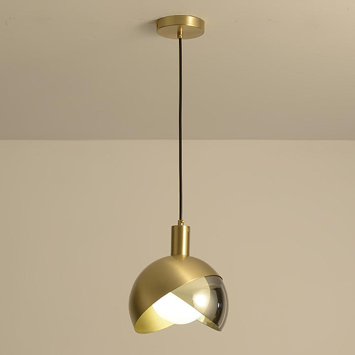 Moderne Blonche | Hängelampe aus Metall-Leuchtezauber