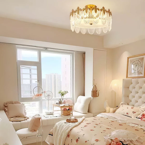 Dekorativer runder Kronleuchter aus Glas für das Wohn- oder Esszimmer-Leuchtezauber