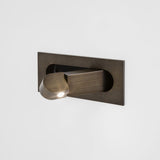Moderne LED-Lampe für Nachttisch-Leuchtezauber