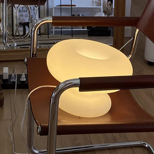 Moderne Glas-Donut-Tischlampe-Leuchtezauber