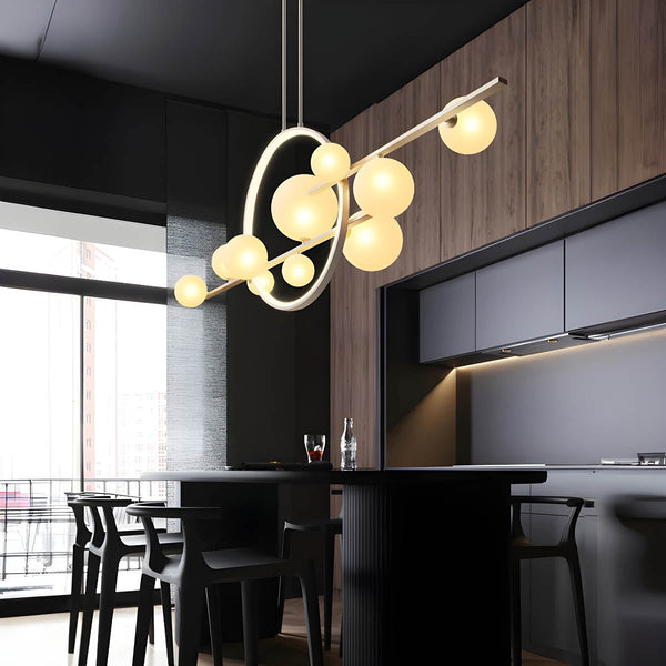 Elara | Glaskugel-Kronleuchter-Leuchtezauber