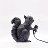 Nordic Designer Niedliches Eichhörnchen Tischlampe-Leuchtezauber