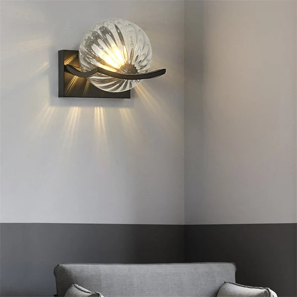 Moderne LED-Wandleuchte aus Glas-Leuchtezauber
