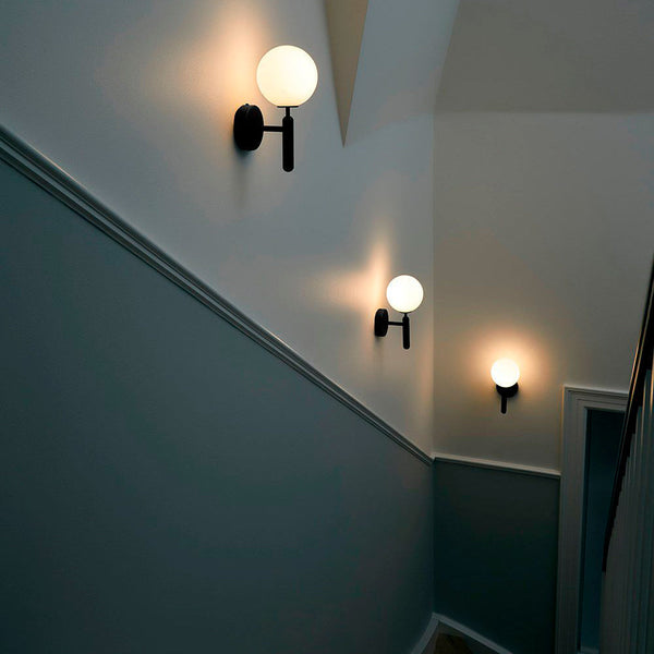 Minimalistische skandinavische Wandlampe-Leuchtezauber