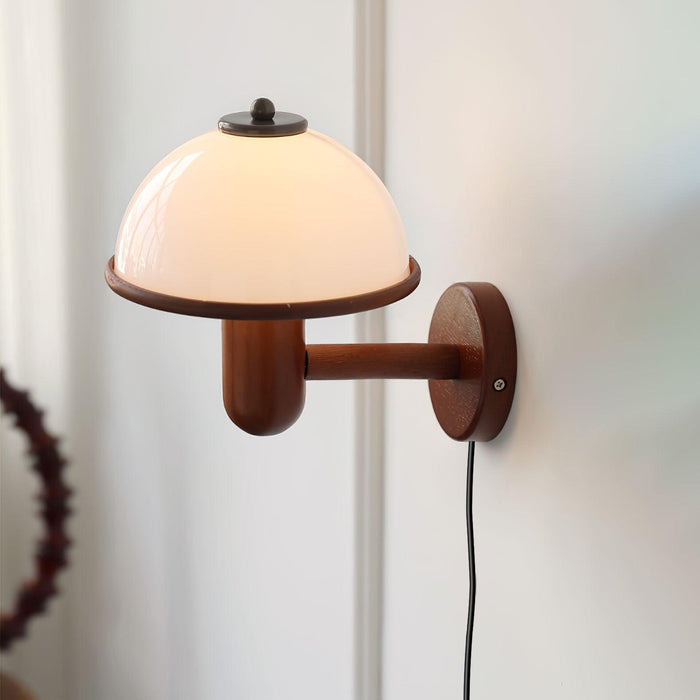Pilz-Wandlampe aus Holz-Leuchtezauber