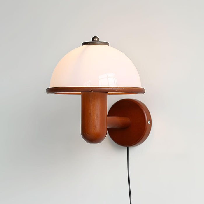 Pilz-Wandlampe aus Holz-Leuchtezauber