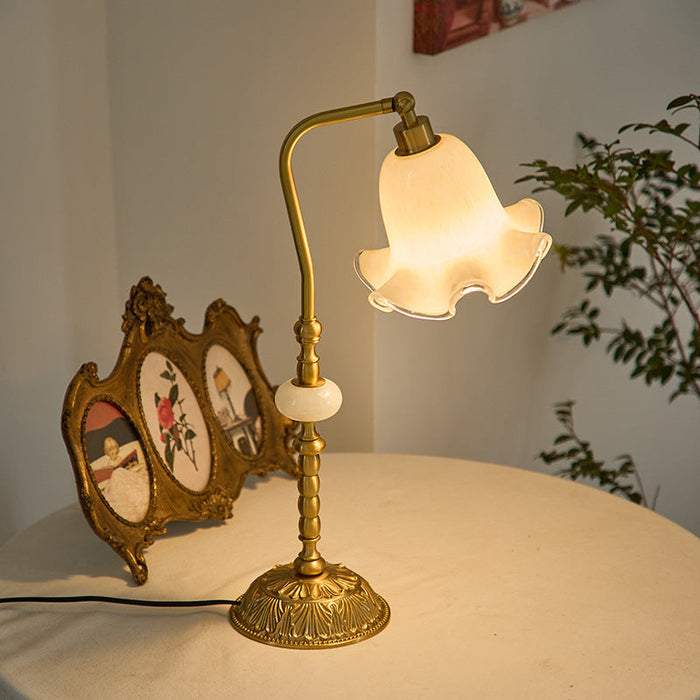 Roselamp | Fashion Flower Tischlampe aus Messing-Leuchtezauber