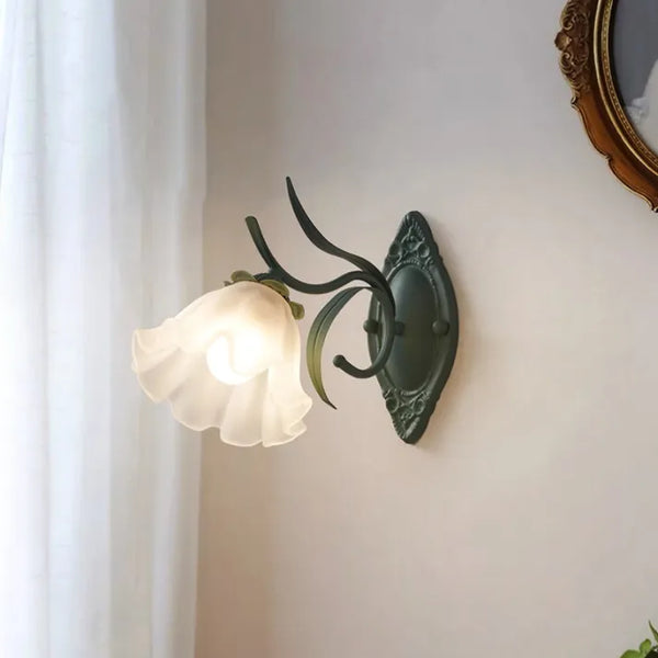 Wandleuchte in Form einer Blume-Leuchtezauber
