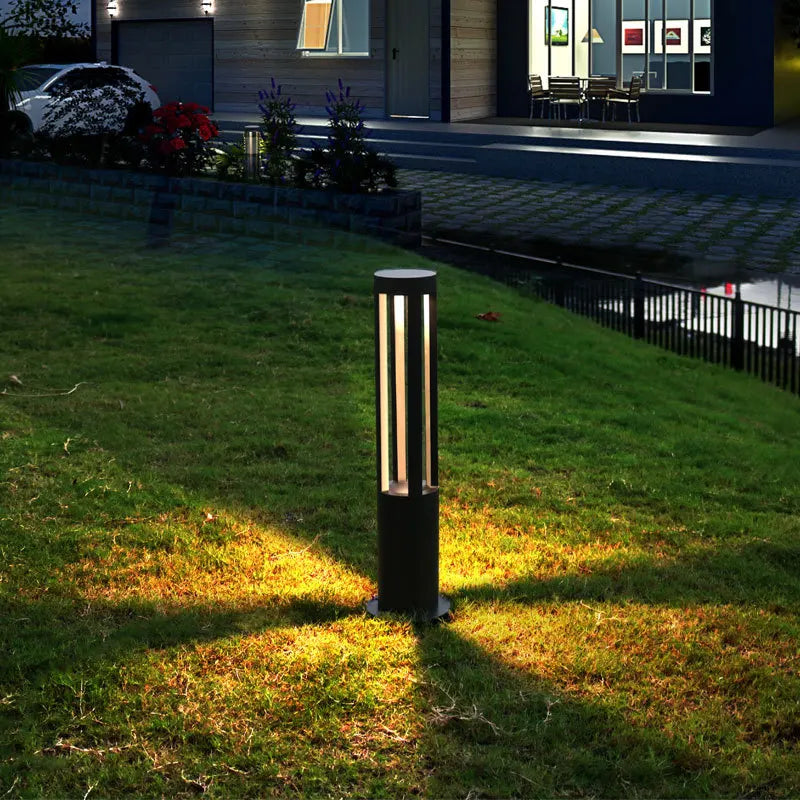 GroundGlow LED Garten-Erdspießlampe – IP65 Wasserdicht-Leuchtezauber