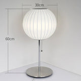 SakuraSilk – Japanische Handgewebte Seiden-Wandleuchte