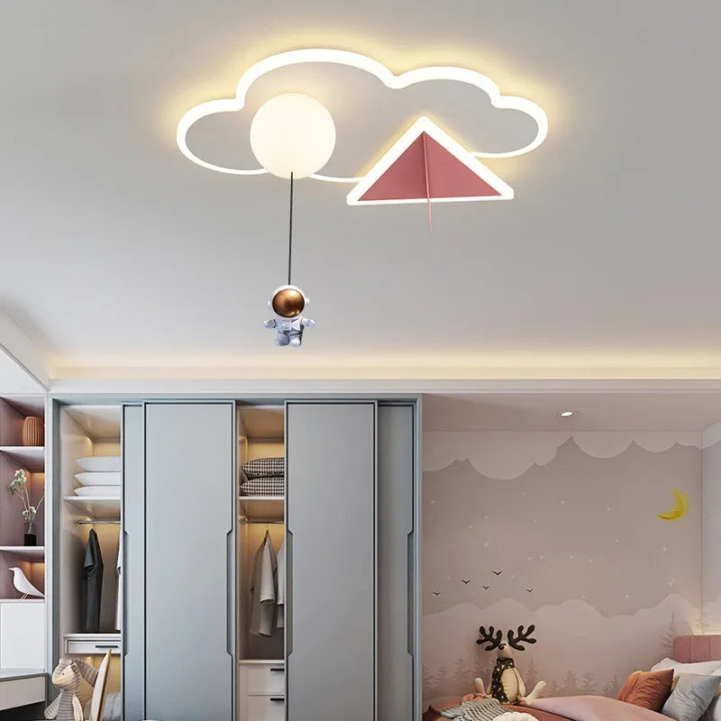 CosmoGlow LED Astronauten Wolken-Deckenleuchte-Leuchtezauber