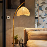 ZenGlow Wabi-Sabi LED Stehlampe – Nordisches & Japanisches Design für eine Ruhige Atmosphäre-Leuchtezauber
