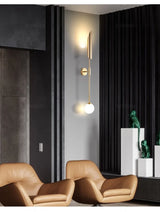 LustraVogue Aura – Moderne Luxus-Wandleuchte mit Glas-Schirm