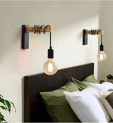 RetroLume – Vintage LED Wandlampe aus Holz & Eisen mit E27 | Industrial & Loft Stil-Leuchtezauber