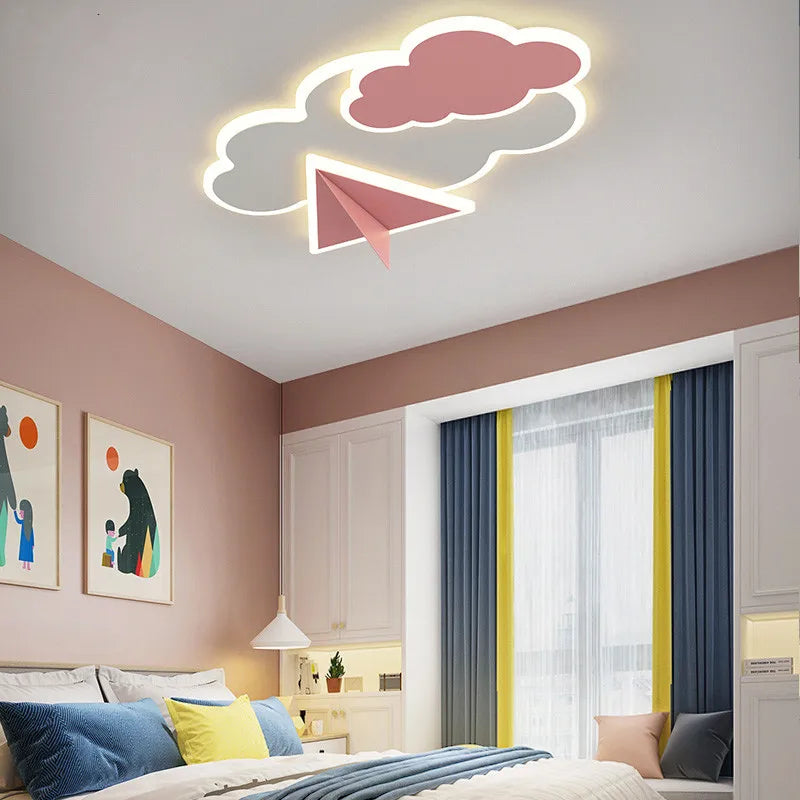 CosmoGlow LED Astronauten Wolken-Deckenleuchte-Leuchtezauber