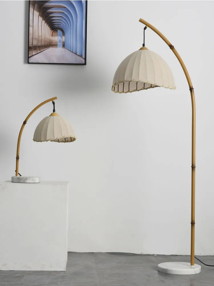 ZenGlow Wabi-Sabi LED Stehlampe – Nordisches & Japanisches Design für eine Ruhige Atmosphäre-Leuchtezauber