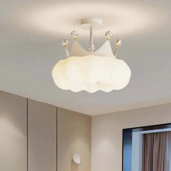 PrincessLume – Französischer Kronleuchter im Creme-Leuchtezauber