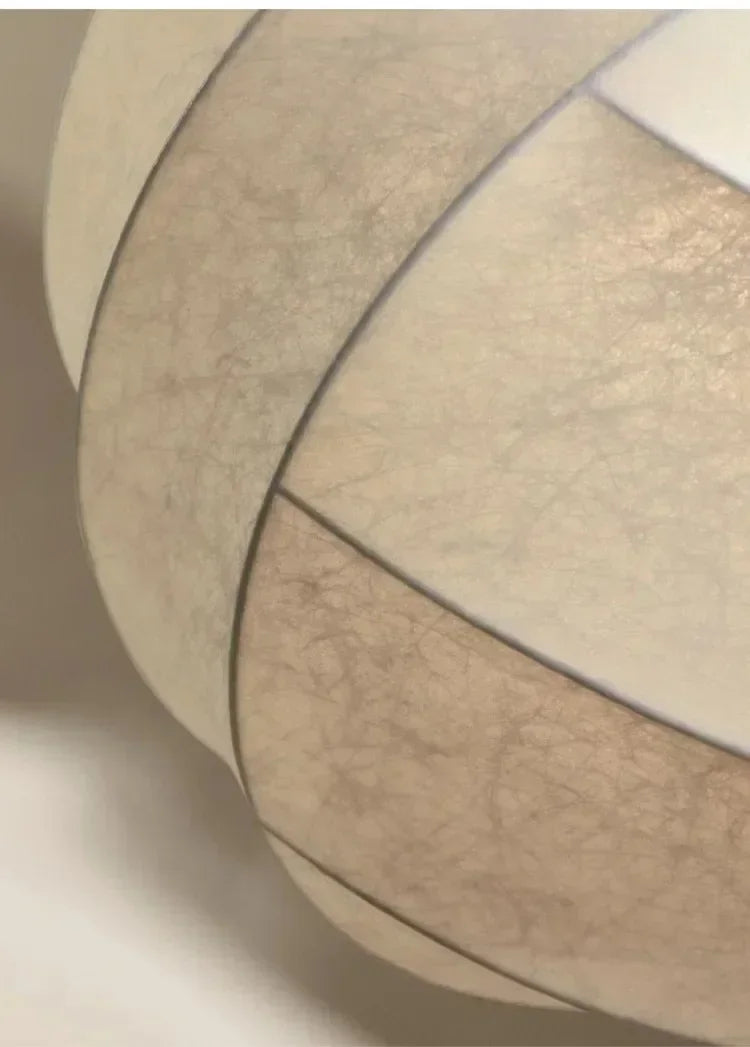 Noguchi Wabi Sphere – Japanische Papier-Hängeleuchte im Wabi-Sabi Stil