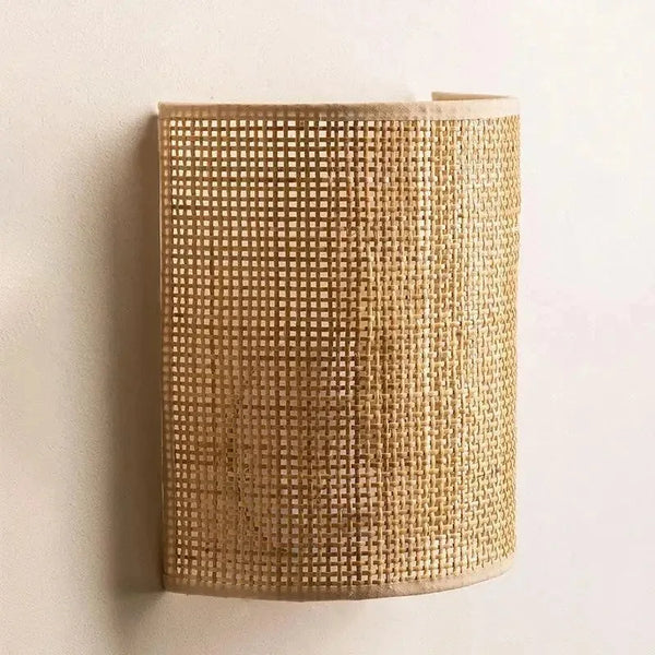 RustiRiet Wandleuchte – Handgeflochtene Rattan-Wandlampe für Schlafzimmer, Wohnzimmer & Flur-Leuchtezauber