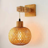 SolBambu Wandlampe – Handgeflochtene Bambuslaterne für Moderne Naturräume-Leuchtezauber
