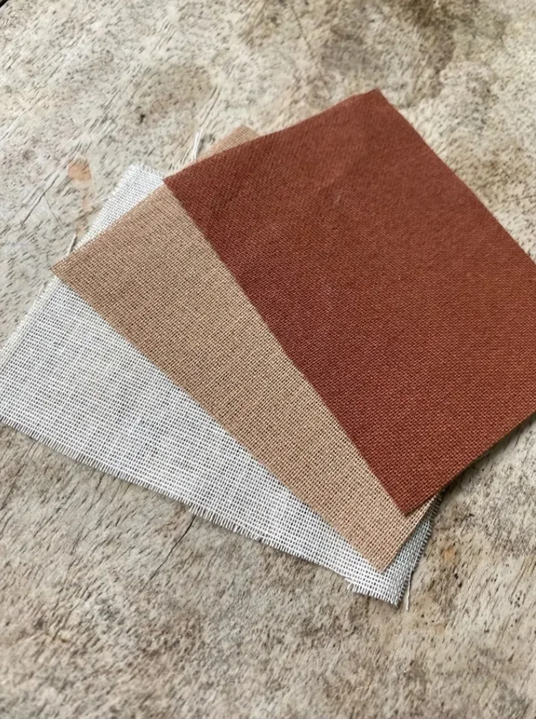 LumaFlora Petal Light – Stoff-Pendelleuchte mit farbigen Blütenblättern